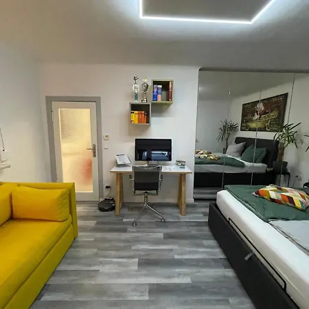 Apartment 3-room For Rent