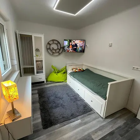 3-room For Rent * Schulzendorf